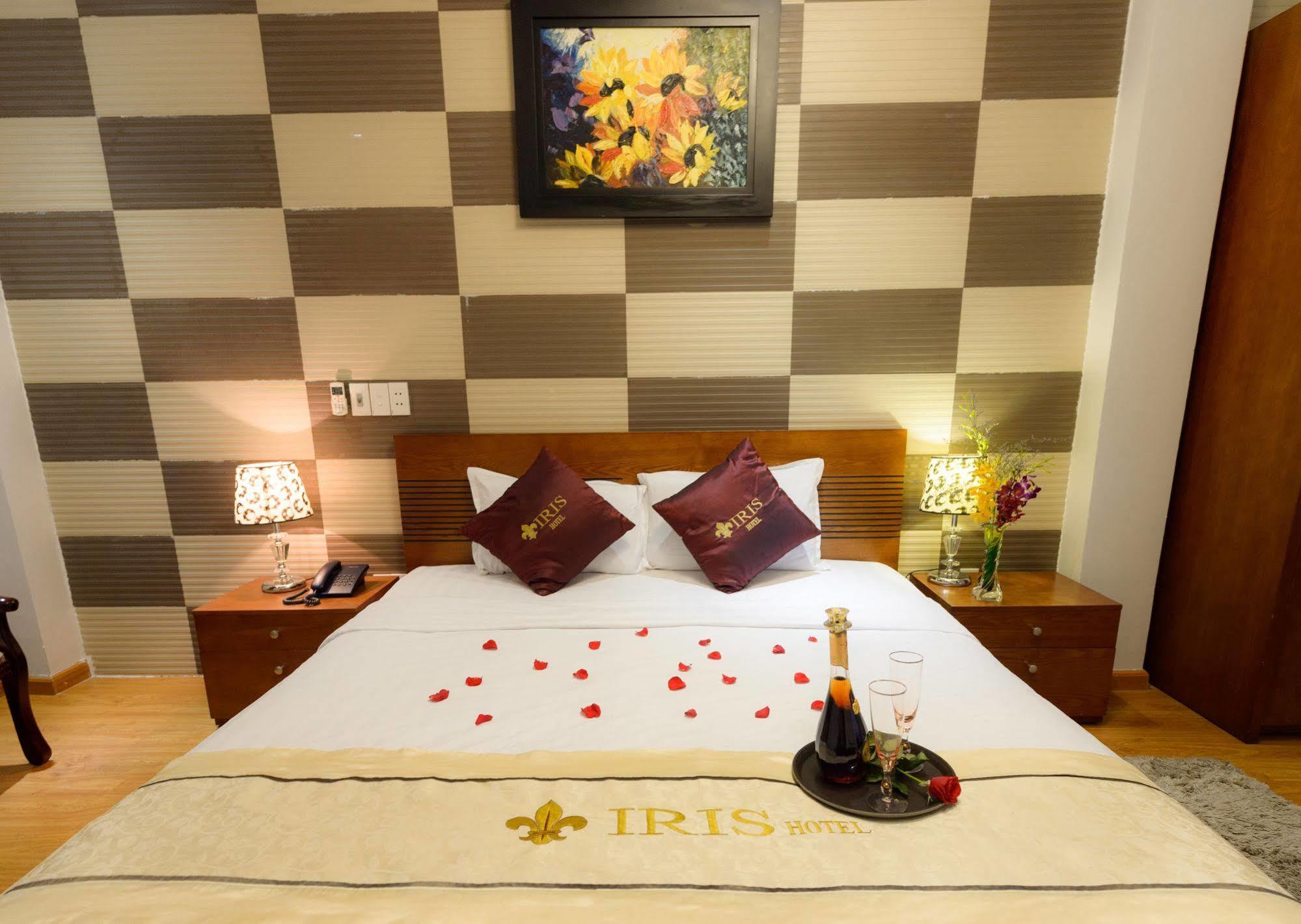 Iris Hotel Da Nang Exterior photo