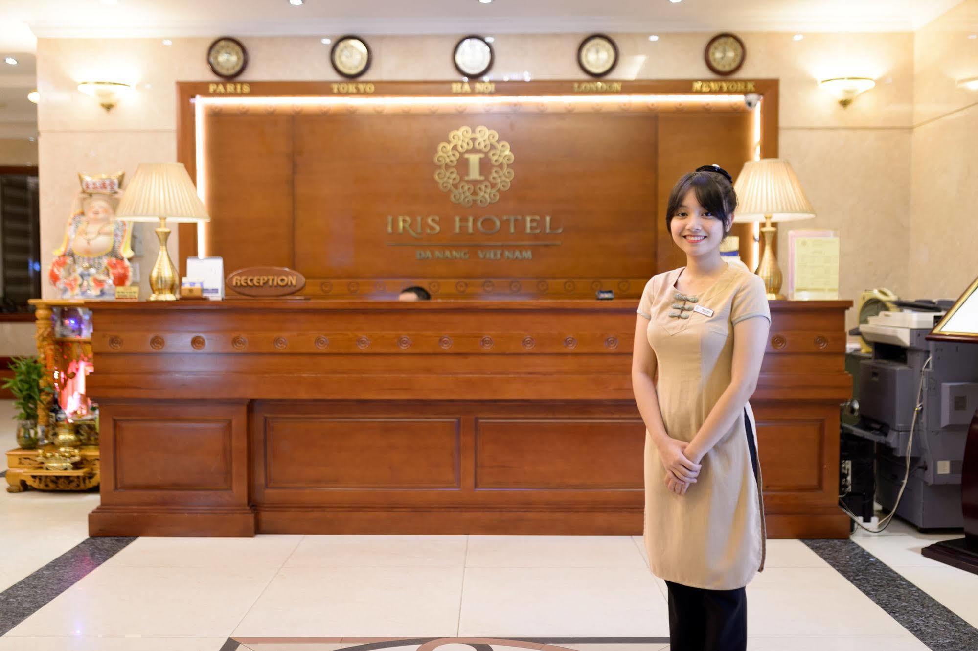 Iris Hotel Da Nang Exterior photo